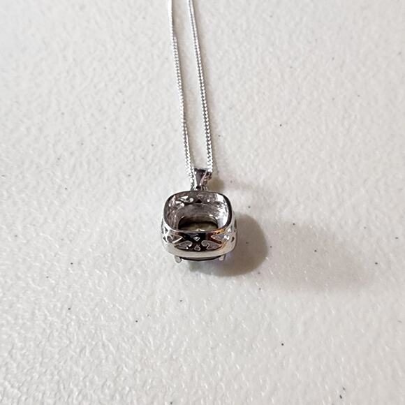 Brilliant Crystals Silver Plated Swarovski Elements Pendant Necklace - Picture 8 of 12